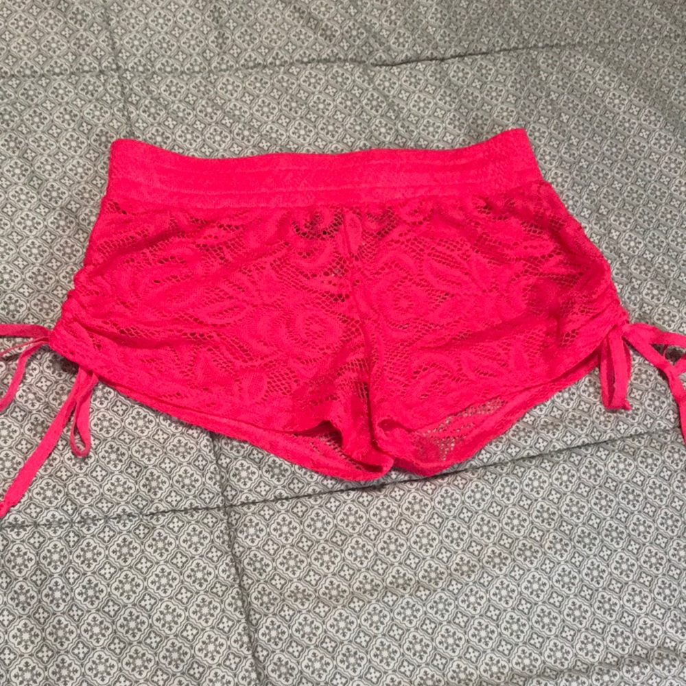 Net style short shorts, size small